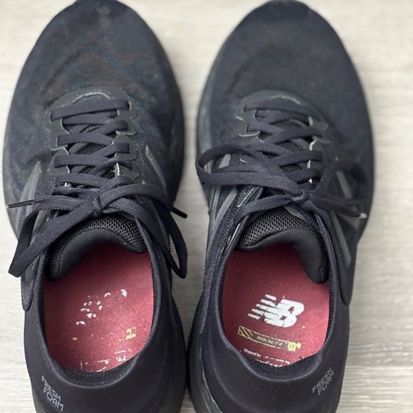 NEW BALANCE Fresh Foam 860v11 Solid BLACK Running Athletic Shoes Womens 8.5 - Picture 4 of 12